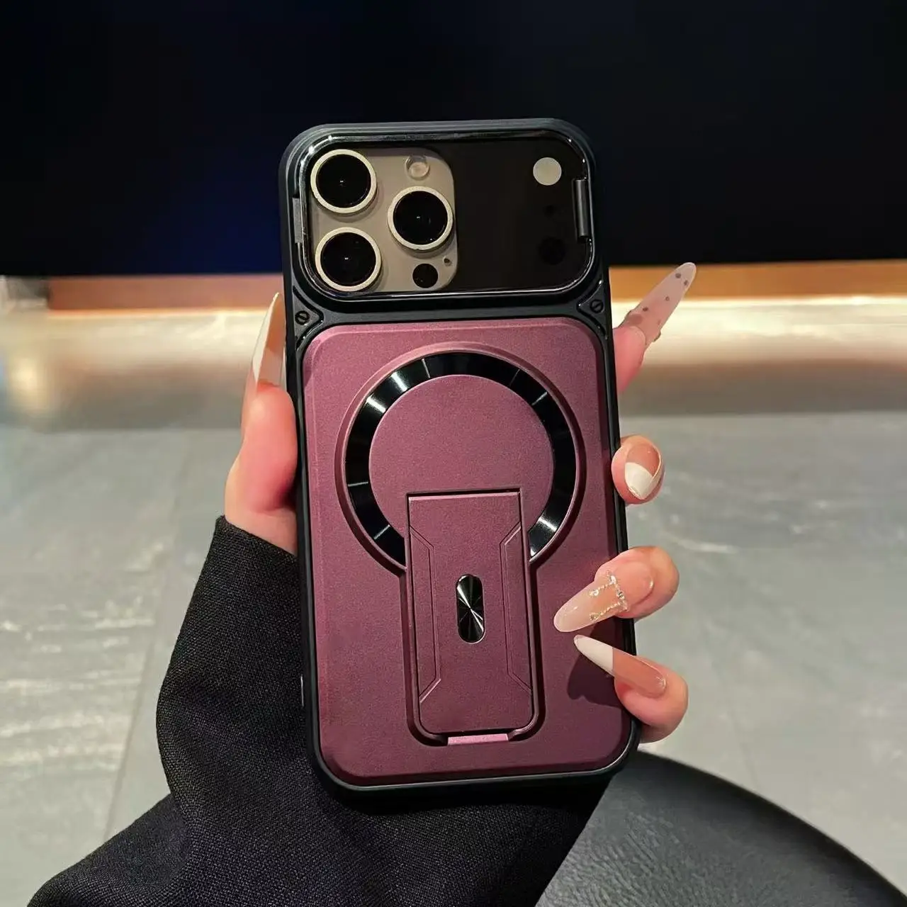 Faltbarer Ständer Magnetische  – Camera Lens Protector Bewertung und Preis