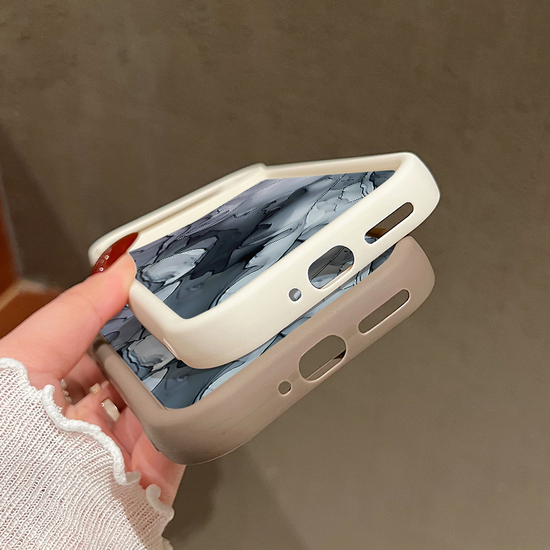 Stoßfeste schwarze Marmormuste – Google Pixel 8A Bewertung und Preis